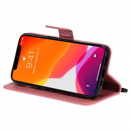 Kotelo iPhone 13:lle Puu ja kissa, jossa on kiinnityslenkki