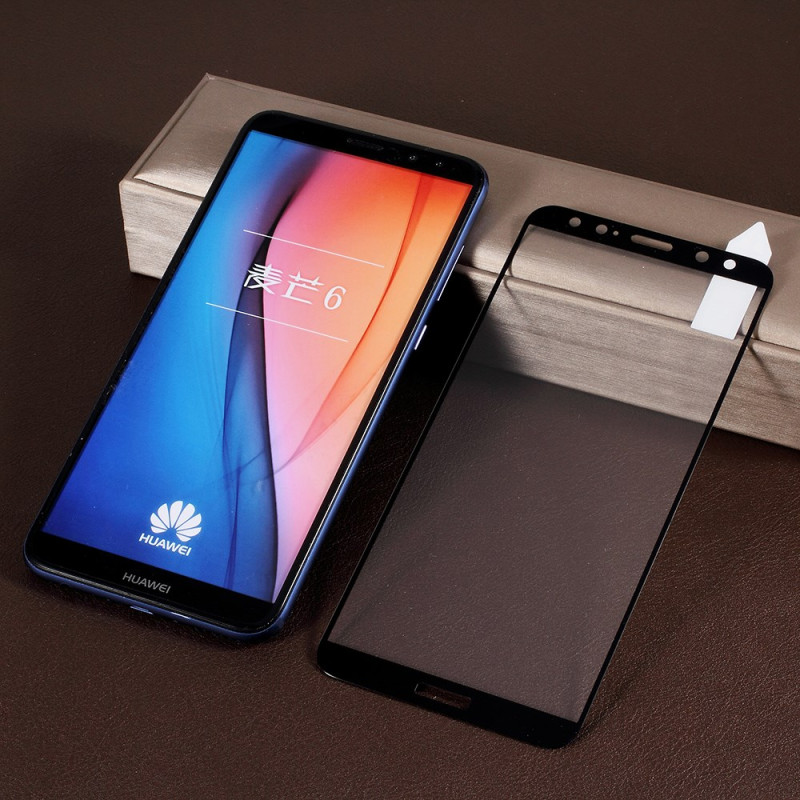 Integroitu panssarilasi
 suojaa Huawei Mate 10 Lite näytön